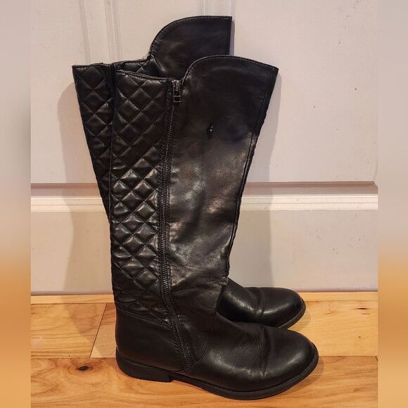 Quilted Black Leather Riding Boots 8.5 has some flaws as pictured - Picture 1 of 5